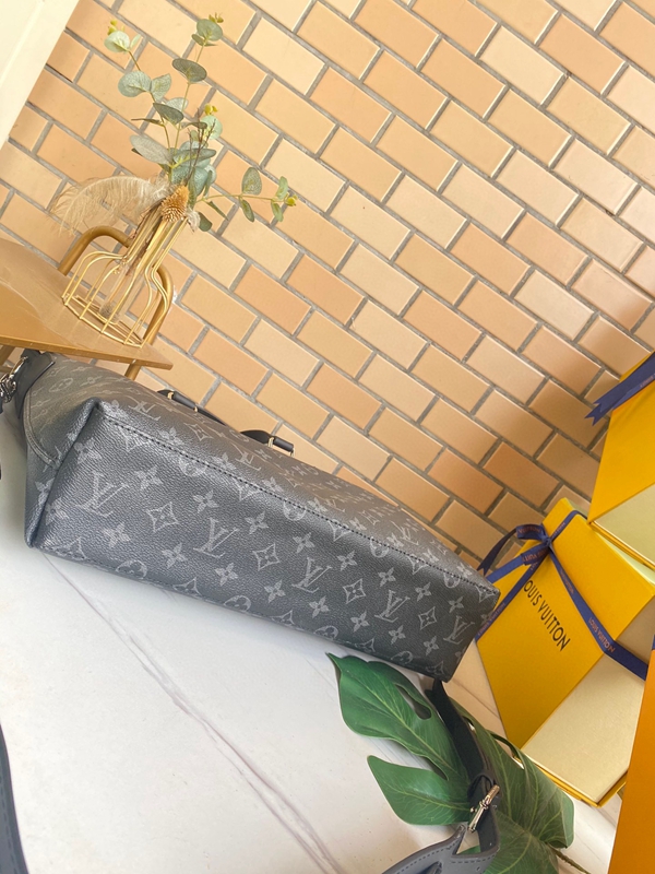 ルイヴィトンバッグ内部構造